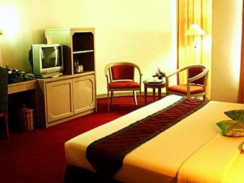 Hotel Royal Palace 반둥 외부 사진
