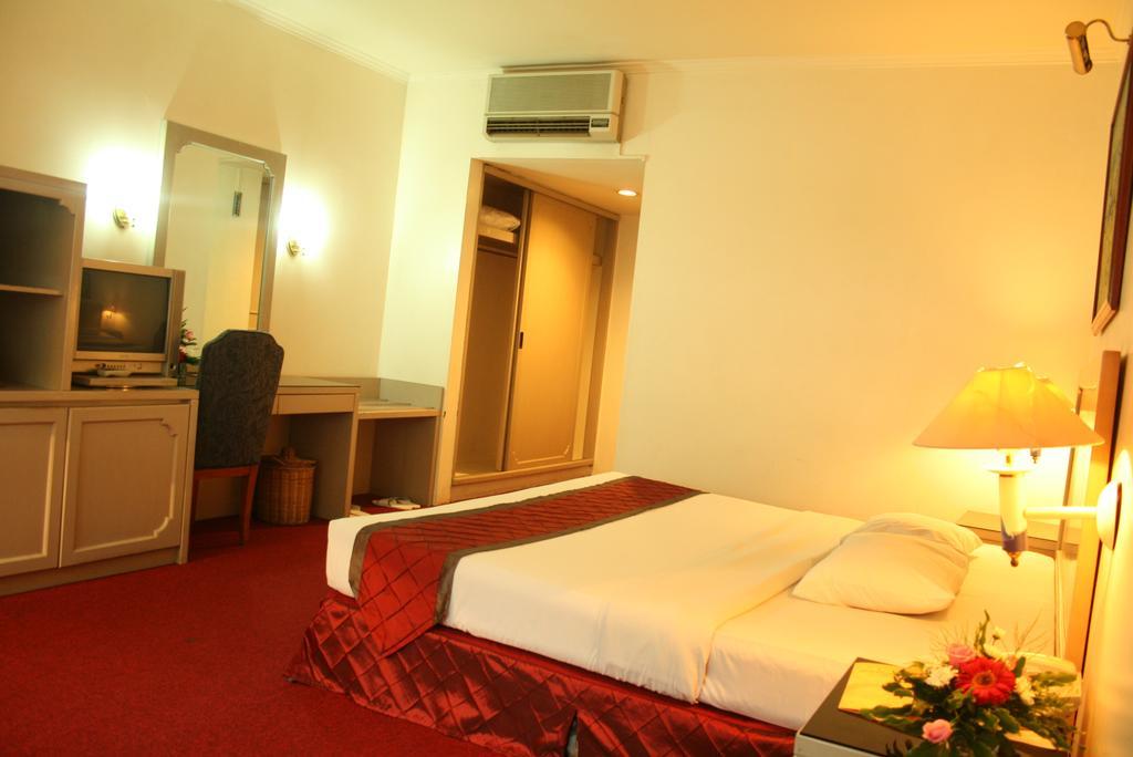Hotel Royal Palace 반둥 외부 사진